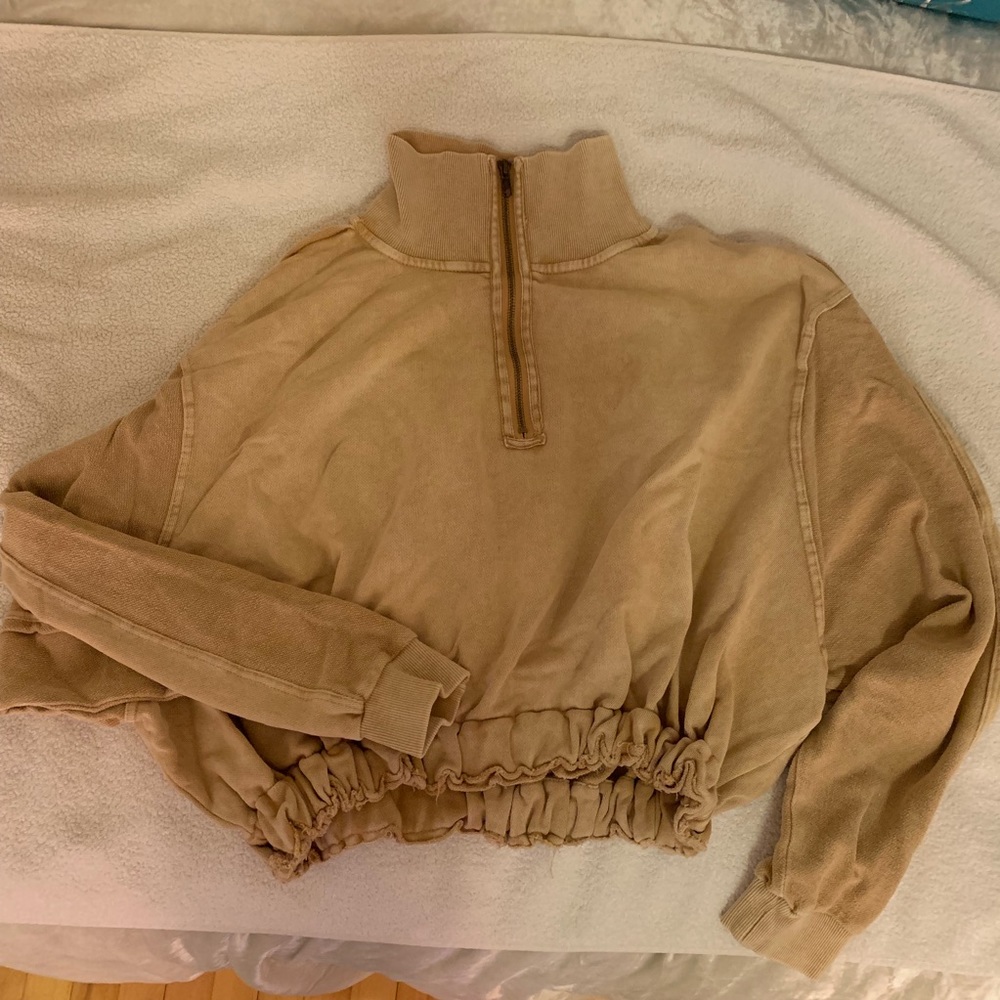 oversized cropped 3/4 zip sweatshirt/pullover